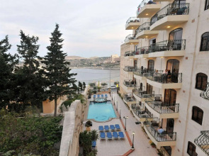 White Dolphin Complex Hotel