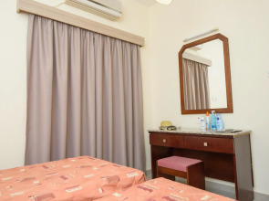 Paul Marie Hotel Apartments