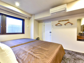 Livemax Fukuoka Tenjin-west