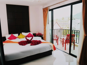 Ice Kamala Beach Hotel