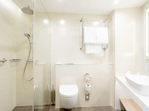 Отель Radisson Blu Daugava 