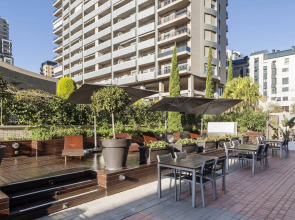 Hotel ILUNION Valencia 4