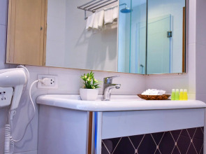 Sira Grande Hotel and Spa