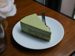 Fish Inn East Nanjing Road