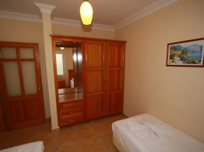 Sea Breeze Hotel & Apartments