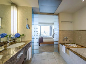 Occidental Dresden Newa