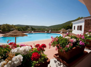 Baia de Bahas Residence