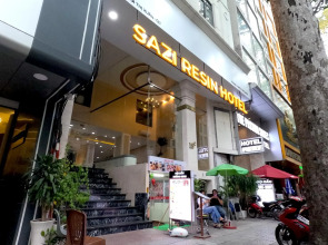 SAZI Resin Hotel - Free Nails/HairWash