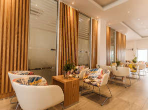 Vrachia Beach Hotel & Suites - Adults only