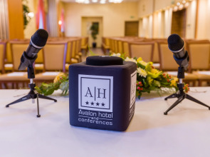 Avalon Hotel & Conferences