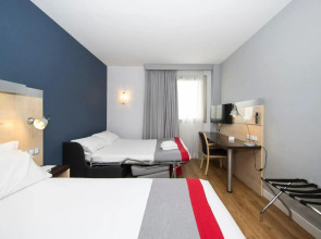 Holiday Inn Express Barcelona - Molins de Rei by IHG