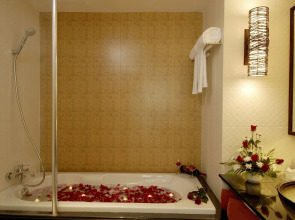 Diamond Cottage Resort & Spa