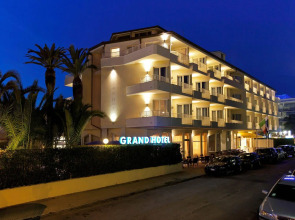 Grand Hotel