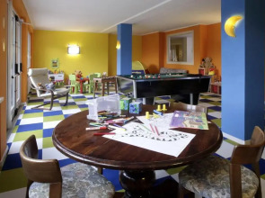 Lido Hotel & Apartments