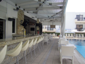 Senator Hotel Apartments - Adults Only