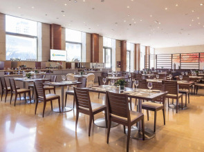 Hotel ILUNION Valencia 4