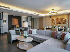 Hilton Manila Newport World Resorts