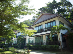 P. P. Erawan Palms Resort