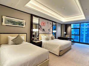 Wyndham Grand Tongren Downtown Hotel