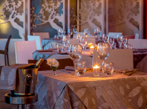 Отель Phi Hotel Milano