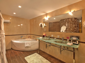 Kempinski Hotel Grand Arena