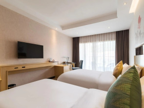 Paco Business Hotel Luo Gang Wan Da Branch