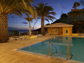 Отель Cais da Oliveira