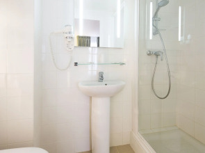 Отель Beaurepaire