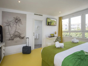 Casual del Mar Málaga Hotel