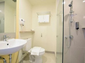 Hop Inn Hotel Aseana City Manila