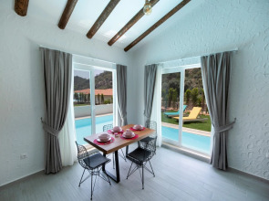 Z Exclusive Hotel and Villas