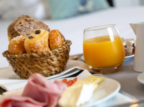 Yelo Lumière Hotel Centre Ville, Sonder Hotel by Marriott Bonvoy