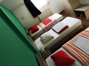 Piata Uniri Cozy Inn