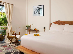 Stop and Go Boutique Hotel Since 1982