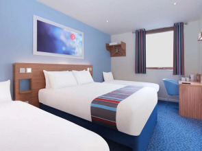 Travelodge Edinburgh Cameron Toll