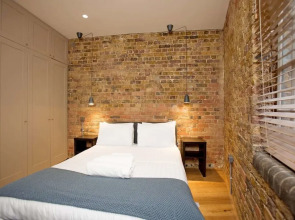 Luxury Loft Oxford Street with AC