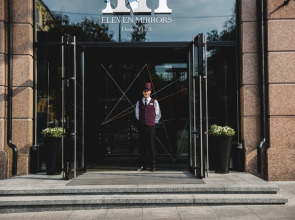 Дизайн-отель 11 Mirrors