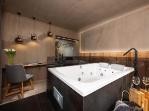 Tsikeli Boutique Hotel Meteora - Adults Friendly