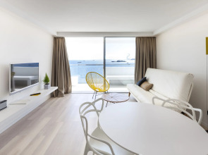 Sud Ibiza Suites