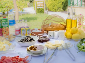 Dedeminn Garden Hotel