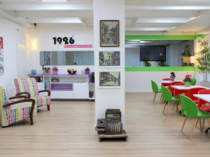 1926 Designed Apartments Hotel