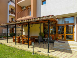 2 Bedroom Apartment in Dafinka Guest House