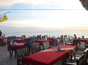 Lanta Nice Beach Resort