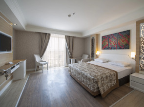 Crystal Sunset Luxury Resort & Spa - All Inclusive