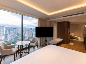 The Ambassador Seoul - A Pullman Hotel