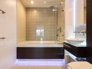 2 Bed Apartment in Shoreditch