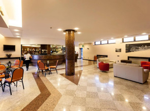 Blue Relais Maggiore