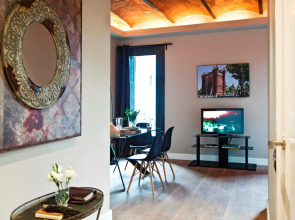 AinB Eixample-Miro Apartments