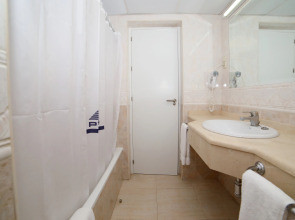 Aparthotel PYR Fuengirola