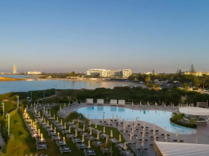 Nissiblu Beach Resort